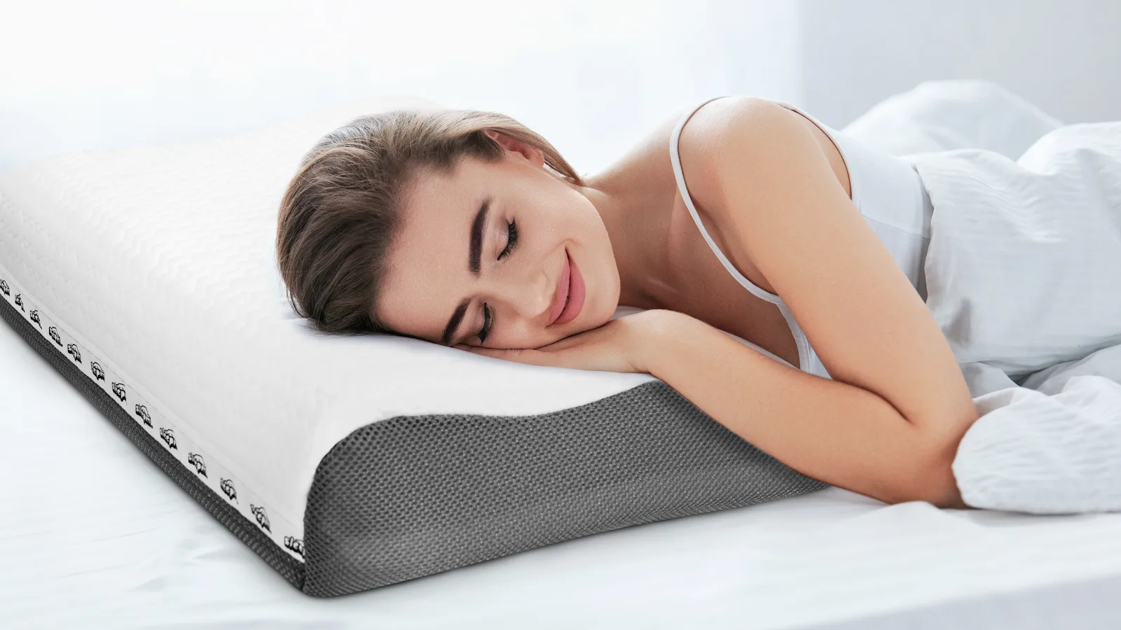 Persona que duerme de lado apoyada en la almohada Sleepm Panda